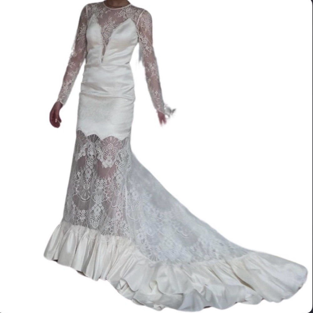 Custom Couture Wedding Gown – Size 0/2 – Paco Rabanne Inspired